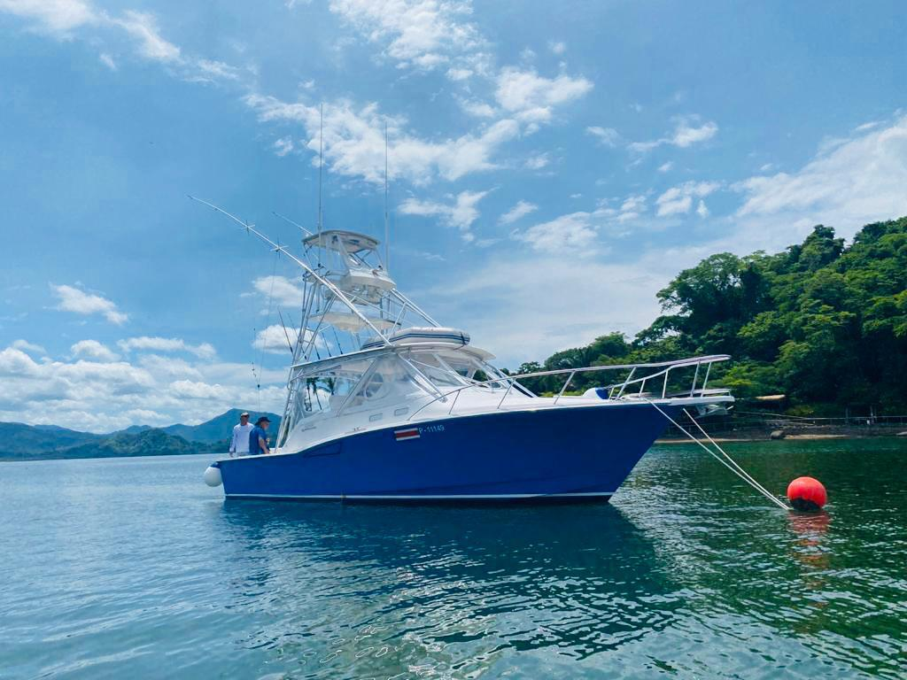 CostaRicaLosSuenos38ftCharter